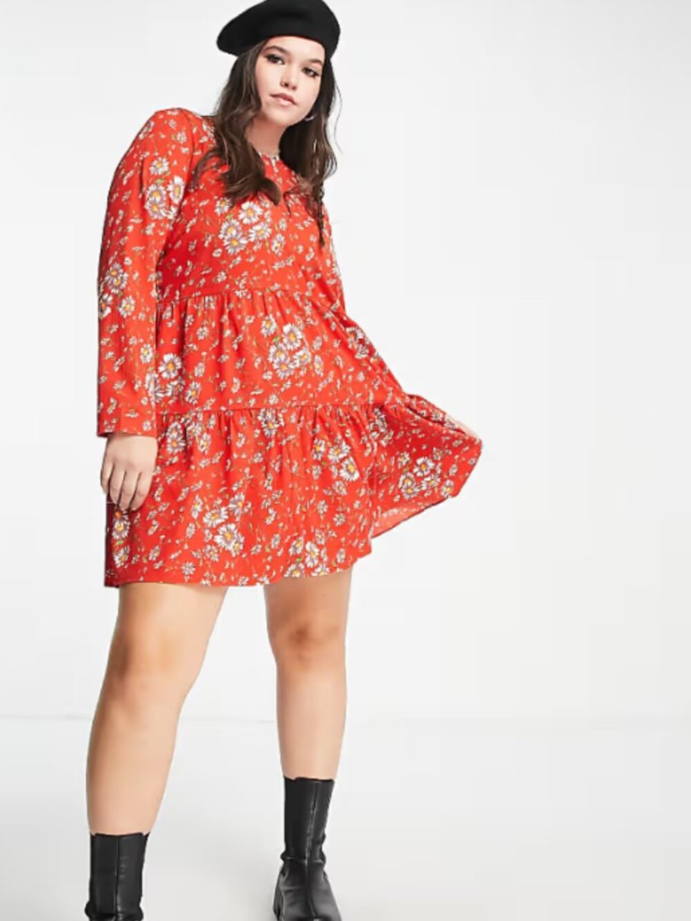 Super CUTE! ASOS Design Curve Red floral Tiered Mini Dress, size 18 - Picture 8 of 8